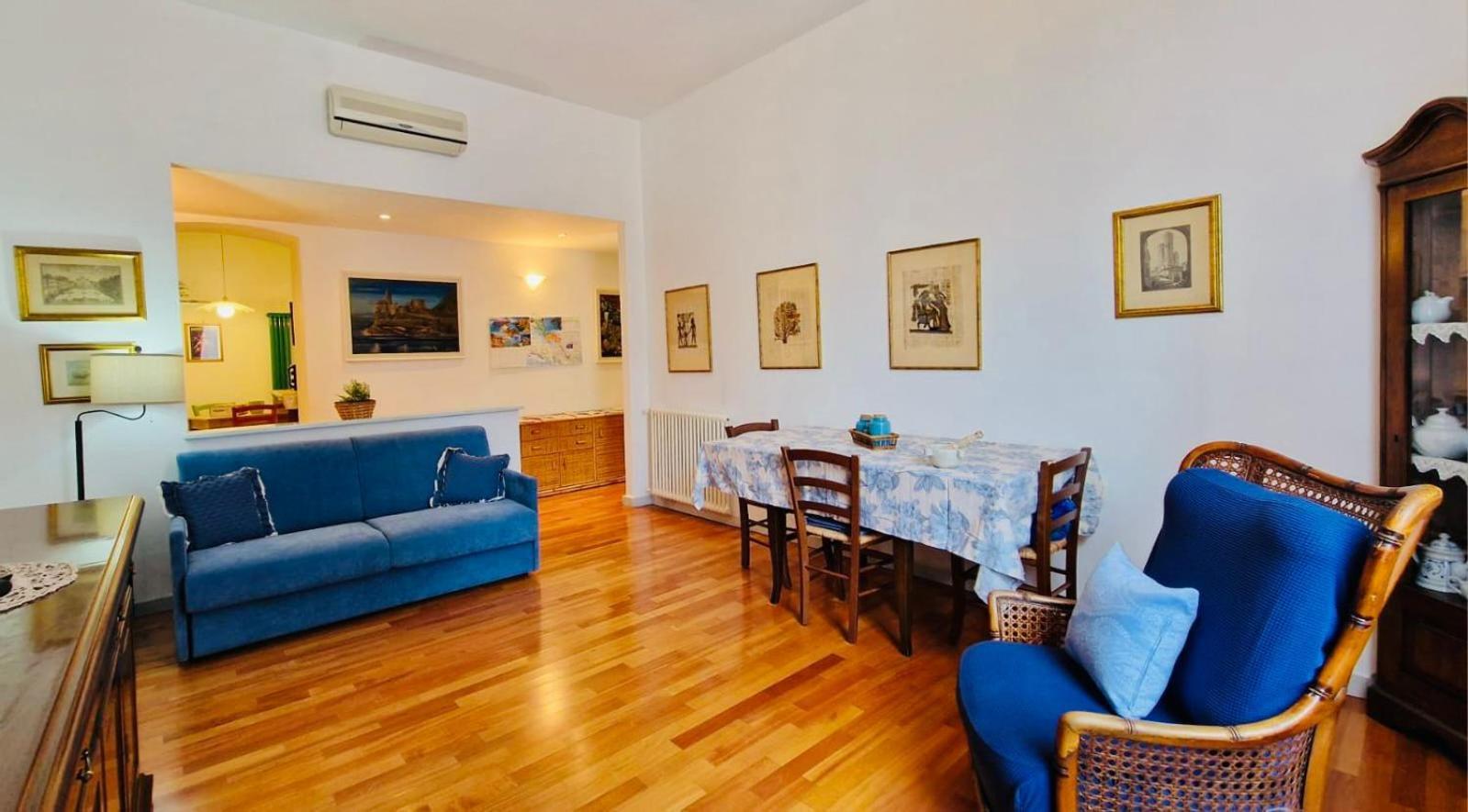 La Casa Di Geo Stazione Centrale La Spezia 5 Terre エクステリア 写真